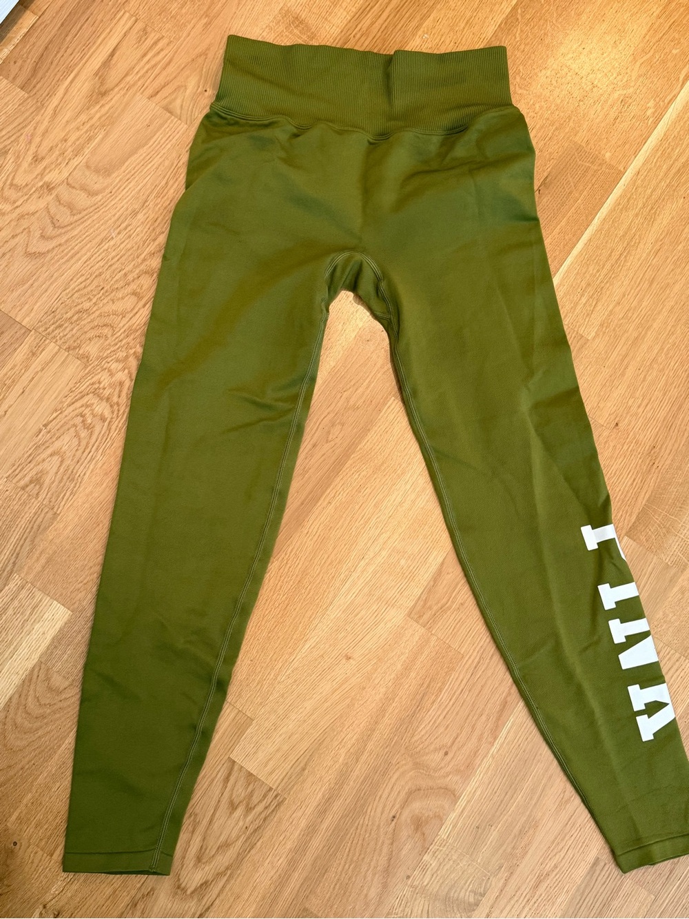 PINK Victoria's Secret Olive Green High-Waist Leggings with White Side Logo - Picture 1 of 8